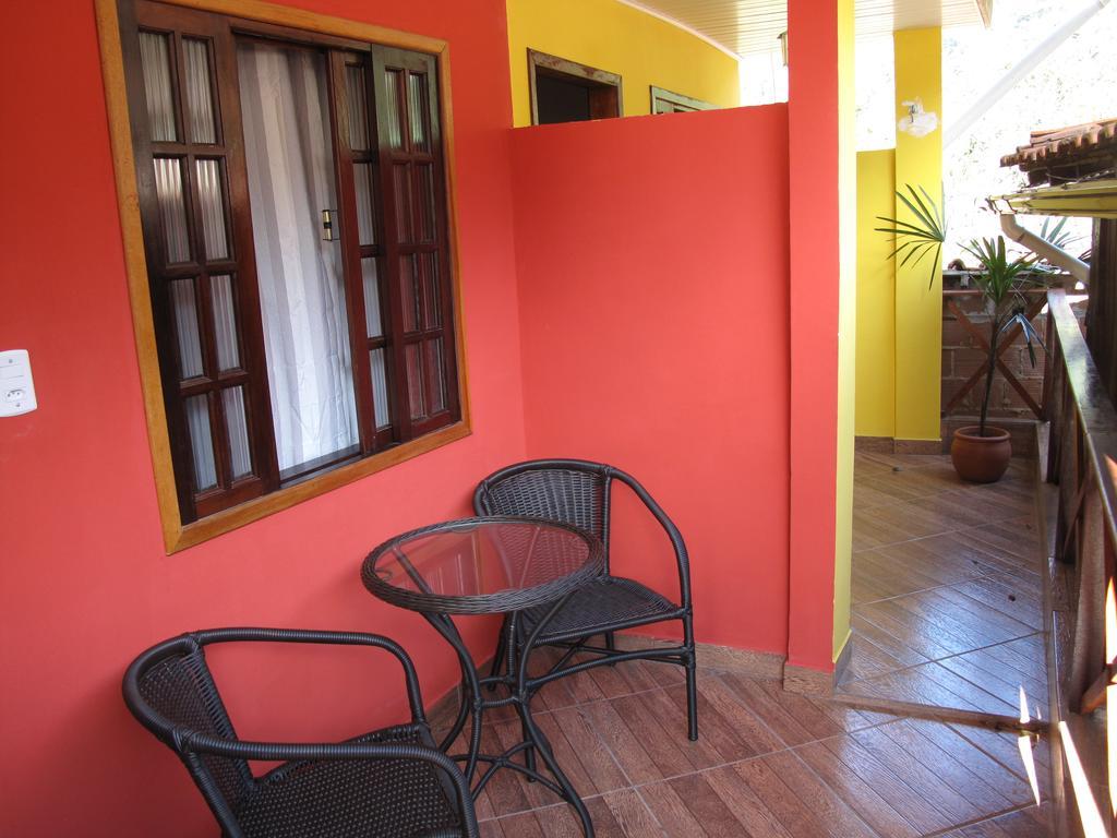 Suítes Cantinho Da Pedra Casa de hóspedes